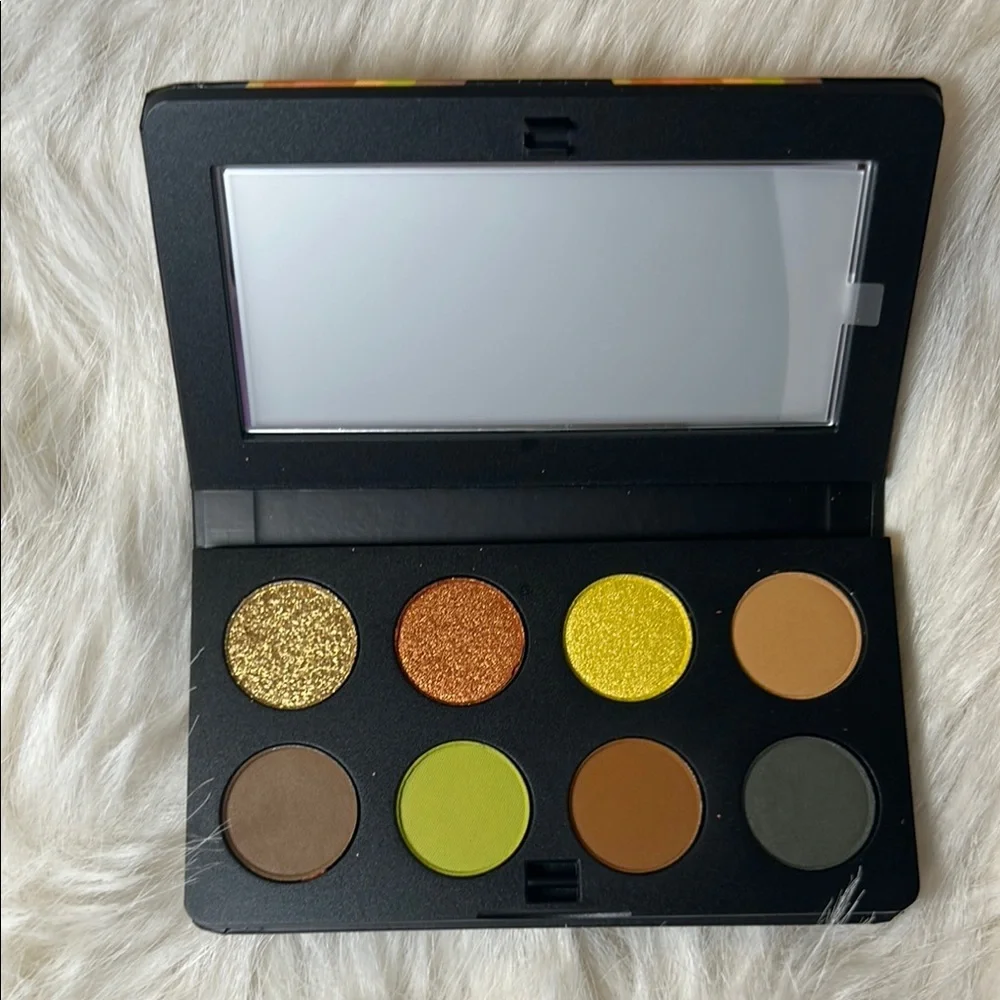 Smashbox Always On Mood Board Eyeshadow Palette